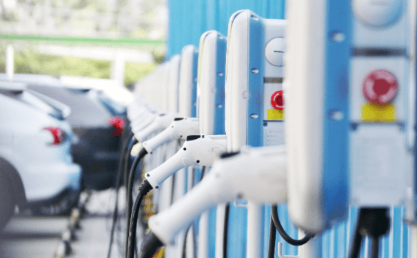 新能源充电桩工控机.png 新能源充电桩工控机.png